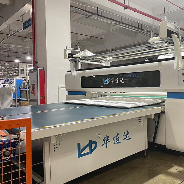 HLD-4FC Automatic four-side hemming machine