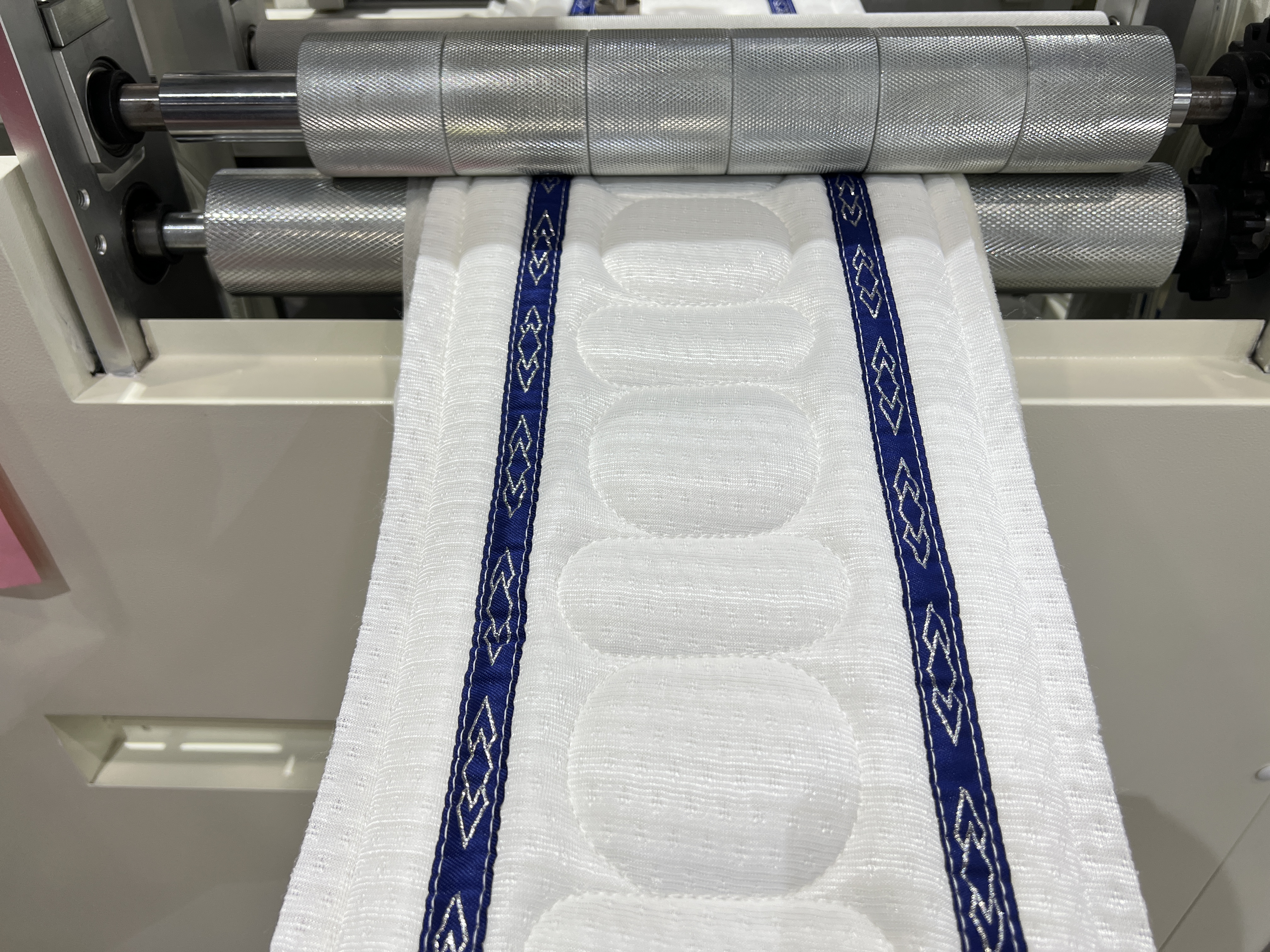 Mattress Border Straight Line Machine